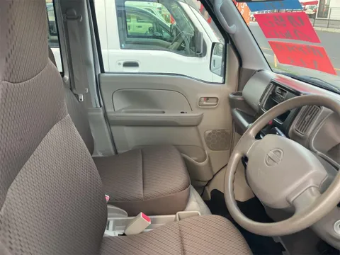 Nissan Clipper