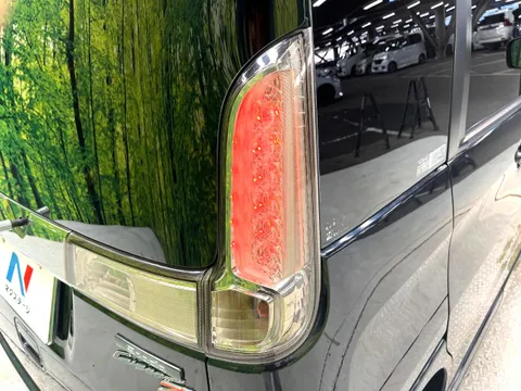 Suzuki Spacia Custom Z
