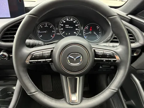 Mazda MAZDA3 Fastback