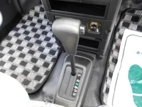 Daihatsu Naked