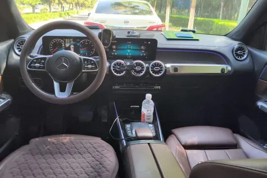 Mercedes-Benz GLB-Class