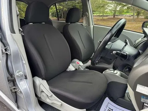 Mitsubishi I