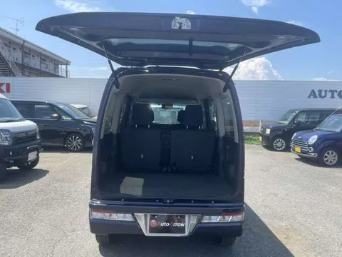 Daihatsu Atrai Wagon