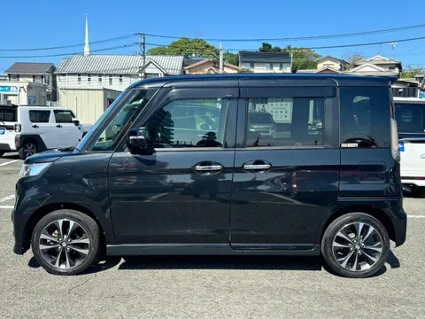 Suzuki Spacia Custom Z