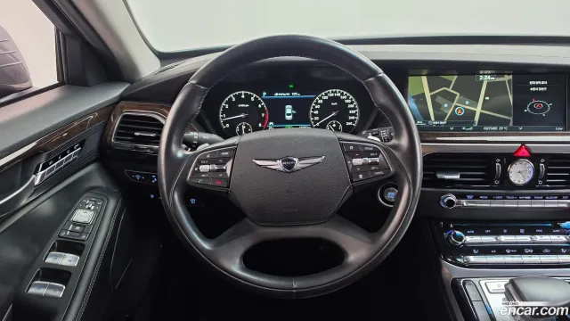 Genesis G90 (EQ900)