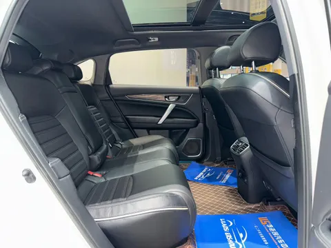 Honda UR-V