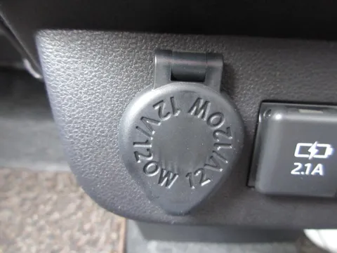 Daihatsu Mira Tocot