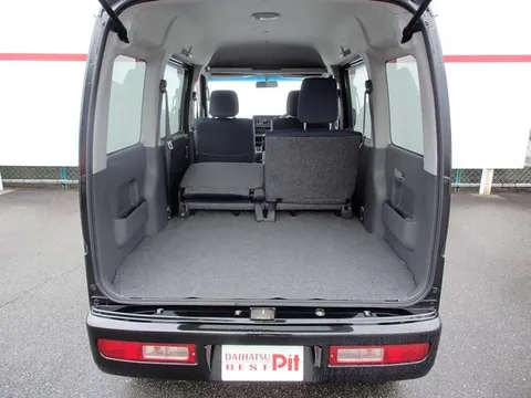 Toyota Pixis Van