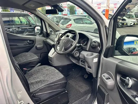 Nissan Vanette