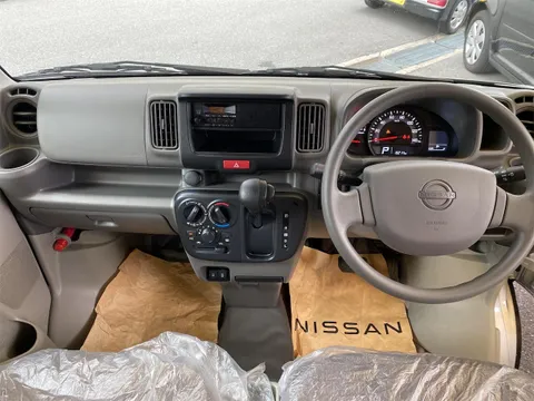 Nissan Clipper