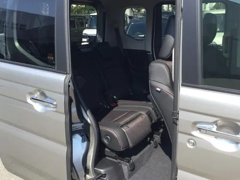 Suzuki Spacia Custom