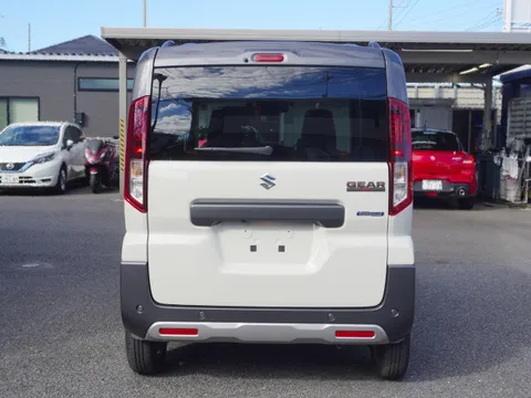 Suzuki Spacia Gear