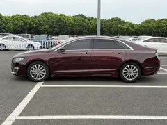 Lincoln MKZ