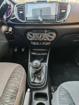 Kia Pegas