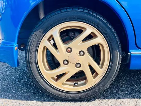 Subaru Pleo