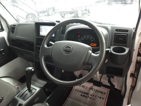 Nissan Clipper Truck