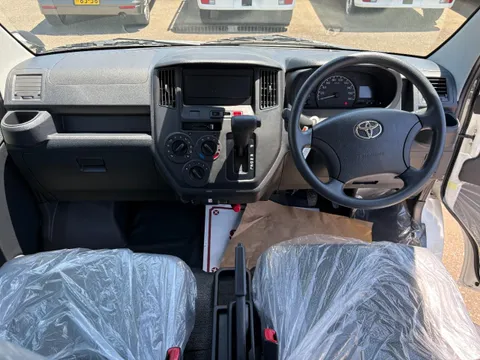 Toyota TownAce Van