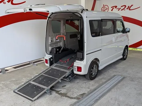 Nissan Clipper Rio