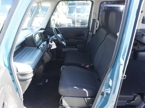 Suzuki Spacia Base