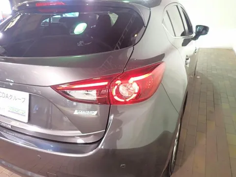 Mazda Axela Sport