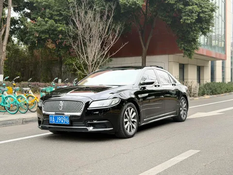 Lincoln Continental