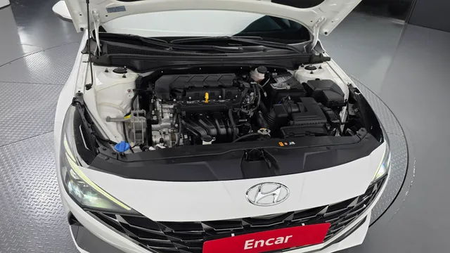 Hyundai Elantra (Avante)