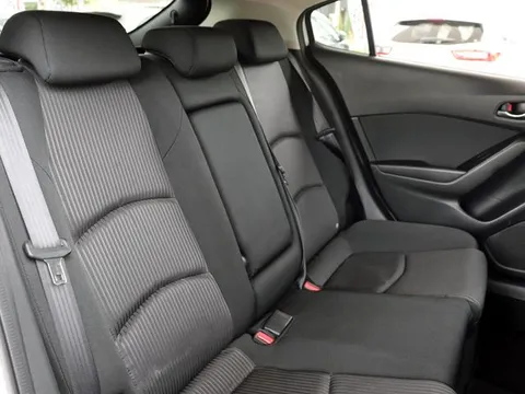 Mazda Axela Sport