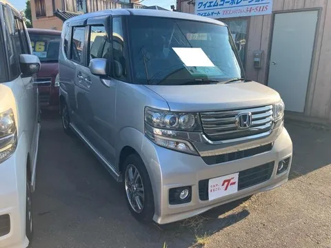 Honda N-BOX Plus Custom