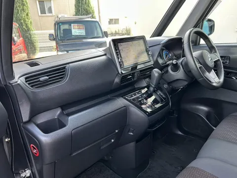 Mitsubishi eK X Space
