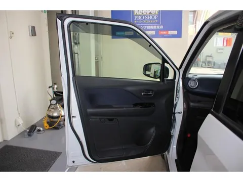 Mitsubishi eK X