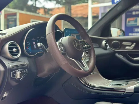 Mercedes-Benz Mercedes-Benz GLC