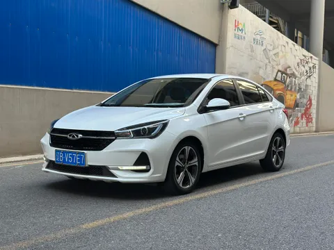 Chery Arrizo 5