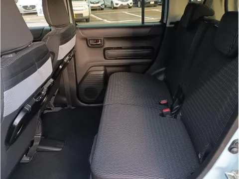 Mazda Flair Crossover