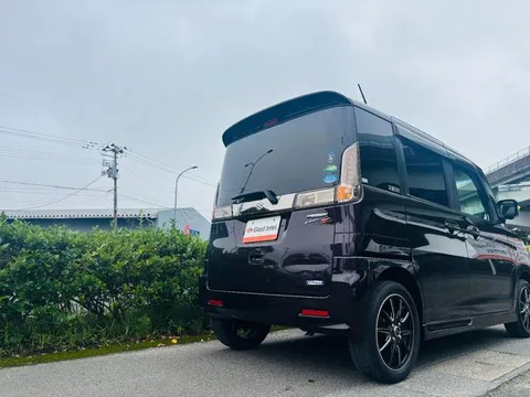 Suzuki Spacia Custom Z