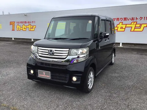 Honda N-BOX Custom