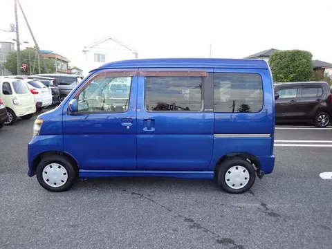 Daihatsu Atrai Wagon