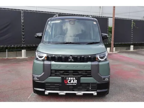 Mitsubishi Delica Mini