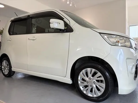 Suzuki Wagon R Stingray