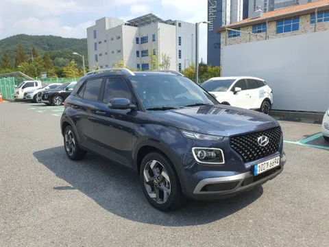 Hyundai Venue