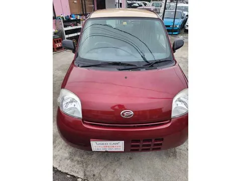 Daihatsu Esse