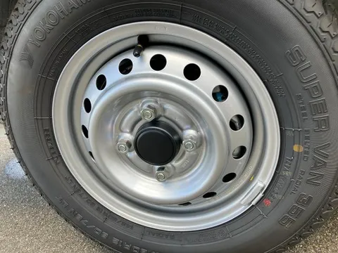 Nissan Clipper Truck