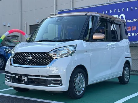 Nissan Dayz Roox