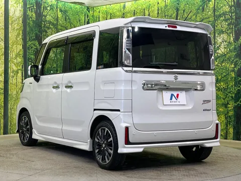 Suzuki Spacia Custom
