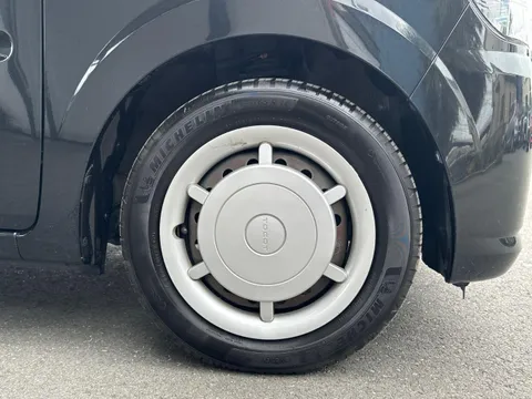 Daihatsu Mira Tocot
