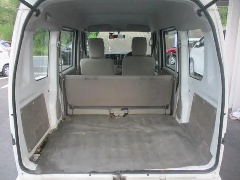 Mitsubishi Minicab Van