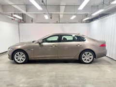 Jaguar XFL