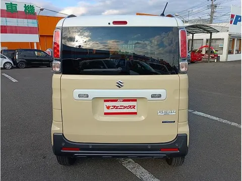 Suzuki Spacia Gear