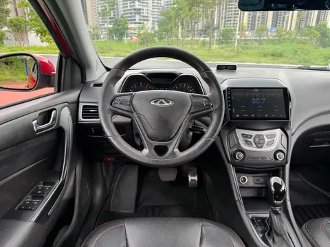 Chery Arrizo 5