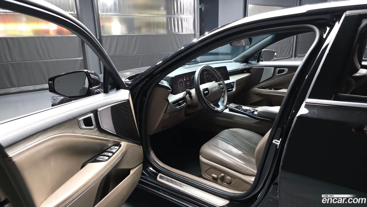 Kia K8
