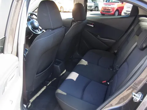 Mazda Mazda2 (Demio)
